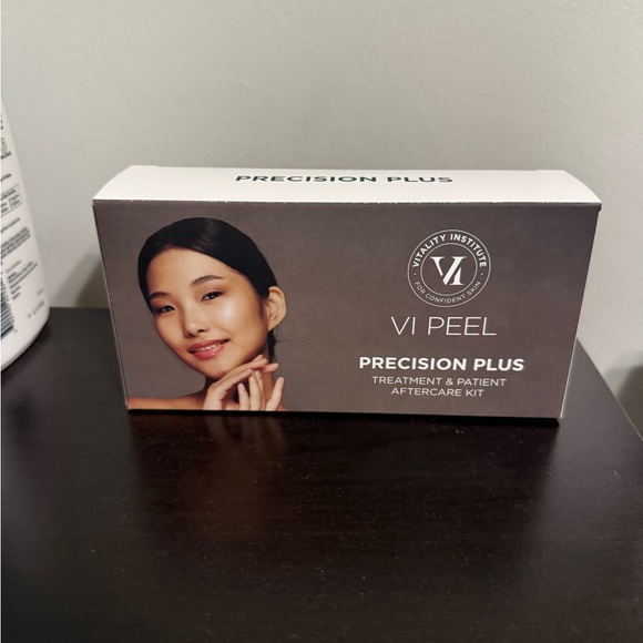 VI PRECISION PLUS KIT  EXP 11/26 NWT - Picture 3 of 4